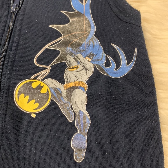 Batman Zipper Vest in colour Navy and White Batman T-Shirt in Size 2T - Picture 3 of 7